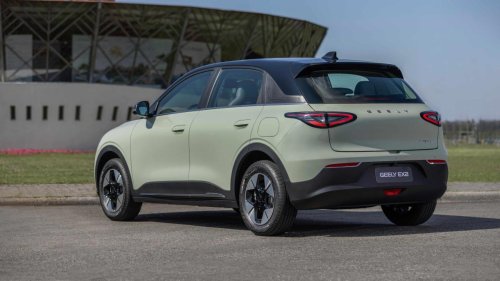 Este es el E2, el coche que Geely fabricará en España en la planta de Ford en Almussafes