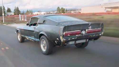 Rusty 1967 Mustang fastback gets fake Shelby makeover