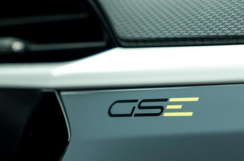 Nuevo Opel Corsa GSE es un vehículo eléctrico súper genial y atractivo