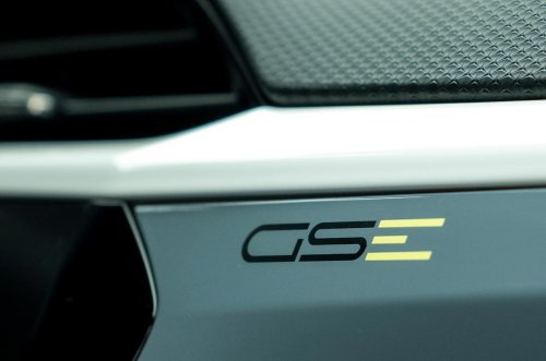 Nuevo Opel Corsa GSE es un vehículo eléctrico súper genial y atractivo