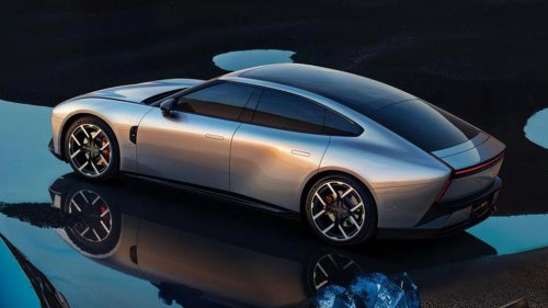 XPeng, Porsche, Xpeng le quita a Porsche un récord Guinness de coches eléctricos: un derrape de hora y media, el más largo del mundo con 73,594 km