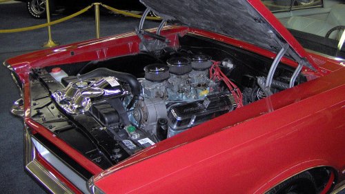 The secrets behind the Pontiac Tri-Power setup that boosted output