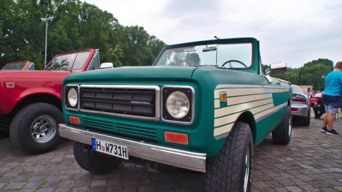 10 classic trucks that outlasted their competition