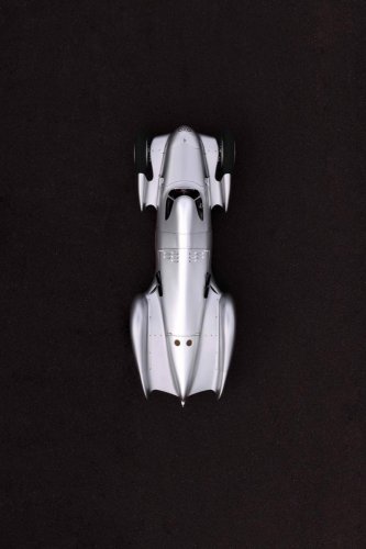 Audi revive este salvaje streamliner V16 de 1935 que rompió la barrera de los 321 km/h