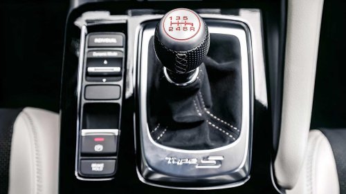 2026 Toyota Tacoma manual: America's last stick shift pickup