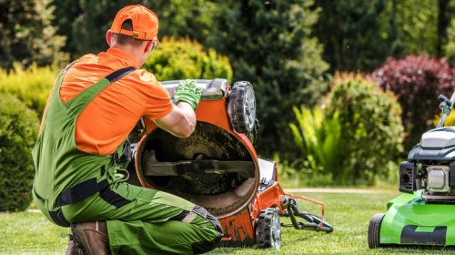 How long do lawn mower engines typically last?