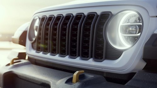 Jeep, Toyota, Toyota Corolla, Stellantis prepara un futuro Jeep barato, a precio de Toyota Corolla, la cuestión es si llegará 'Pronto'