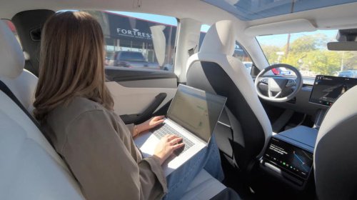 Tesla, Robotaxi, Tesla robotaxi wait times are longer than the rides themselves