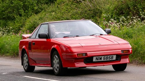 This car is called the poor man's Ferrari (and here's how much it costs)