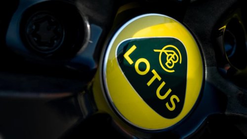 Lotus lleva años atrapada entre nostalgia y dudas: Geely empieza ahora a entender su legado mágico