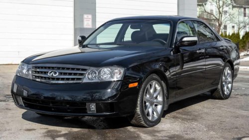 10 classic sleepers hiding V8s most drivers never notice