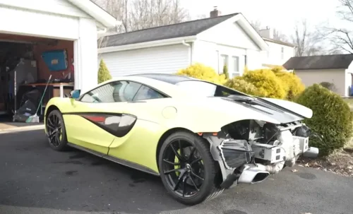 US man secures a very cheap McLaren after spotting Copart had made a mistake with listing it