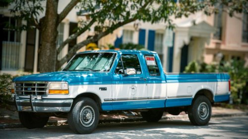 9 older cars that refuse to wear out