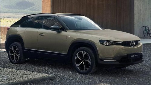 Mazda no se lanza todavía al eléctrico puro: su gran apuesta serán los híbridos con 