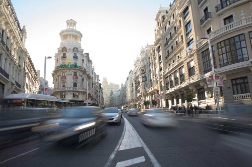 Nueva etapa para los VTC en Madrid: qué cambia y por qué lo notarás este verano
