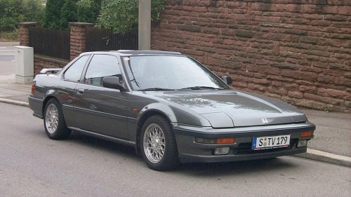 10 cars that were iconic despite being flawed &amp; 10 that were flawless but forgotten