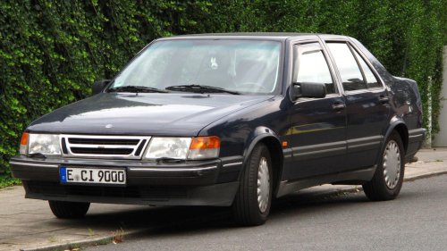 10 cars that were iconic despite being flawed &amp; 10 that were flawless but forgotten