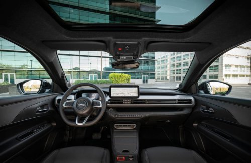 Jeep Avenger 2026: lavado de imagen para el pequeño aventurero