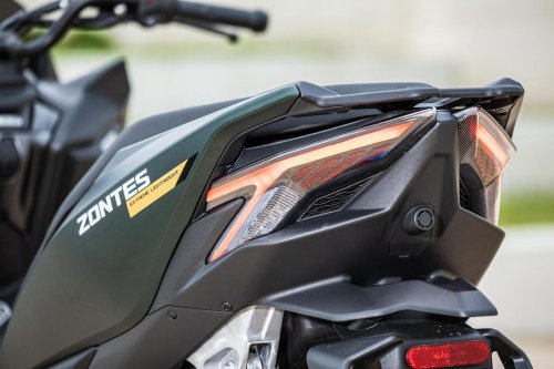 El Zontes 125X quiere reinar entre los escúteres compactos