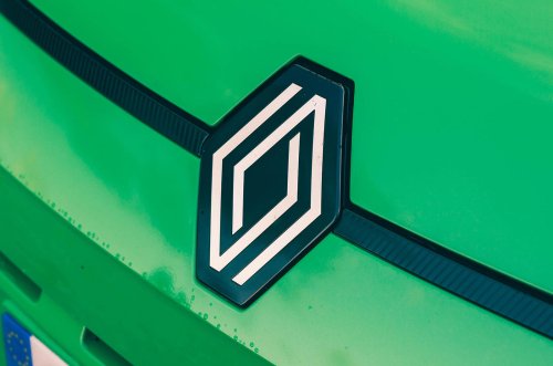 Los significados detrás de los emblemas de tus coches favoritos