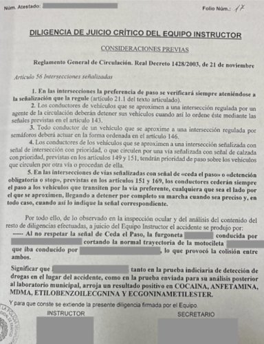 Da positivo en cocaína, se salta un ceda el paso, atropella a una persona y... no pasa nada!