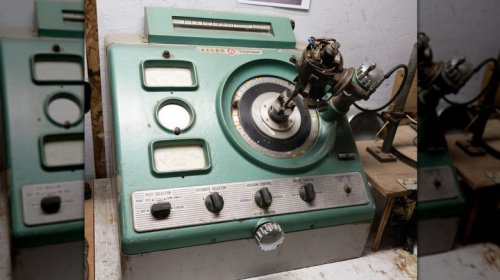 8 old school automotive tools that even experienced car people might not recognize