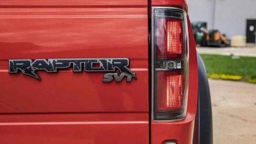This forgotten pickup truck is becoming a future classic
