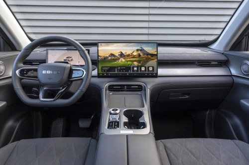 Una semana con el Ebro S700 PHEV: por qué es el SUV total que todos estábamos esperando
