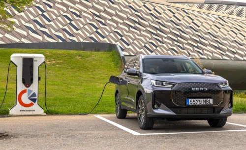 Una semana con el Ebro S700 PHEV: por qué es el SUV total que todos estábamos esperando