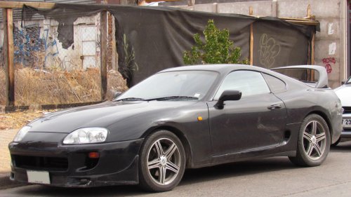 7 cars that still feel faster than most modern vehicles