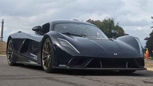 9 performance cars that continue to dominate in straight-line speed