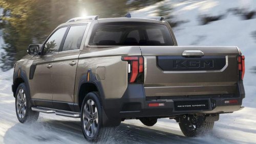 Toyota, Toyota Hilux, El nuevo KGM Musso 2026 ya tiene precios, llega el 4x4 que quiere poner al Santana 400 y Toyota Hilux contra las cuerdas