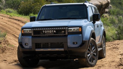 Toyota Land Cruiser vs Land Rover Defender: Which SUV depreciates faster?