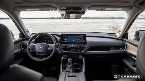 The Japanese hybrid SUV with the highest driving range in 2026