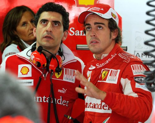 Aldo Costa señala directamente a Adrian Newey como origen de los problemas de Fernando Alonso