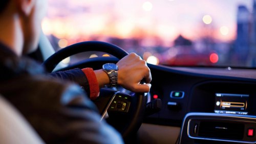 10 reasons motorbikes are superior to cars &amp; 10 ways cars still beat them
