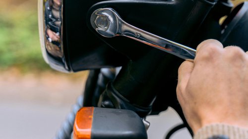 10 reasons motorbikes are superior to cars & 10 ways cars still beat them