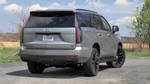 Cadillac, 4 things I couldn't ignore while driving Cadillac's Escalade (which is very, very large)