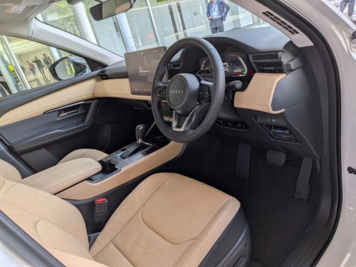 マツダ新型「CX-5」の販売状況は?購入者の意見は?販売担当に聞く
