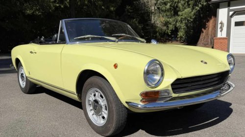 6 pre-1975 sports cars collectors quietly buy for cheap