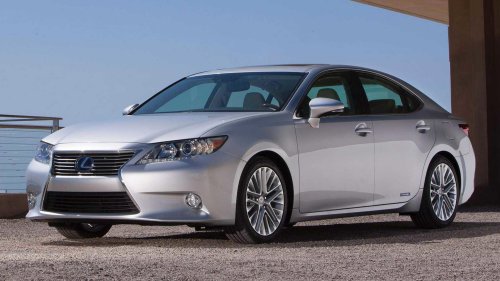 Lexus, This fuel-efficient used Lexus hybrid sedan holds onto its value like crazy