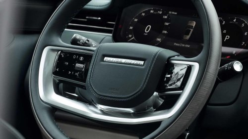 The Range Rover depreciation trap luxury buyers keep walking into
