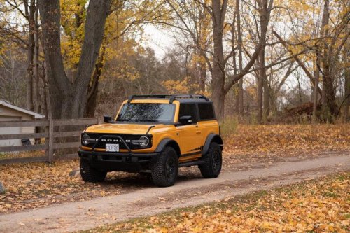 Ford recalls Bronco for losing its lid