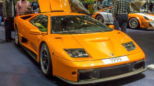 9 foreign performance cars that became legends without huge sales numbers