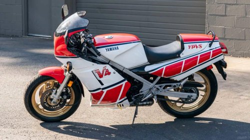 1984-1986 Yamaha RZ500: The GP-Derived Two-Stroke V4 America