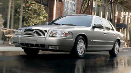 10 American sedans older buyers trust more than any Toyota