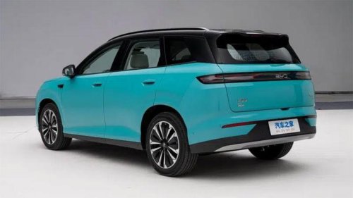 BYD, BYD Atto 3, El BYD Atto 3 da el salto que faltaba: carga ultrarrápida, 120 km más y precio de 14.300 €