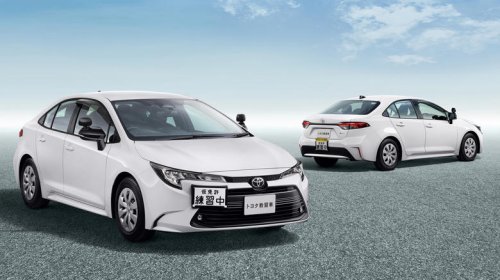 Toyota, This new manual Toyota Corolla is very cheap (but not in the US)