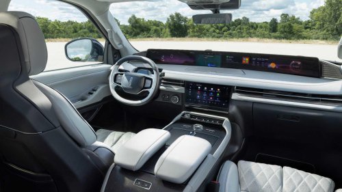 The long-lasting American luxury SUV that feels like a Rolls-Royce inside
