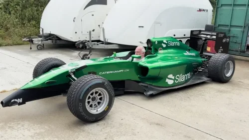UK man pays $6,700 for totaled F1 car and spends the next 10 years rebuilding it completely in his home garage